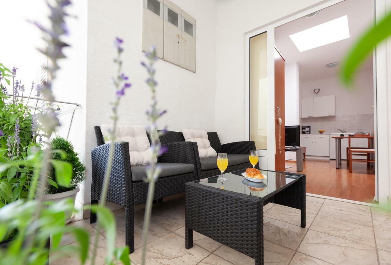 Apartments R Makarska Zewnętrze zdjęcie