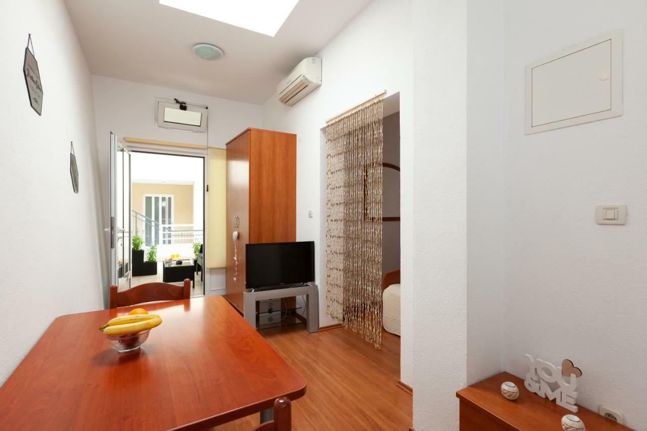 Apartments R Makarska Zewnętrze zdjęcie