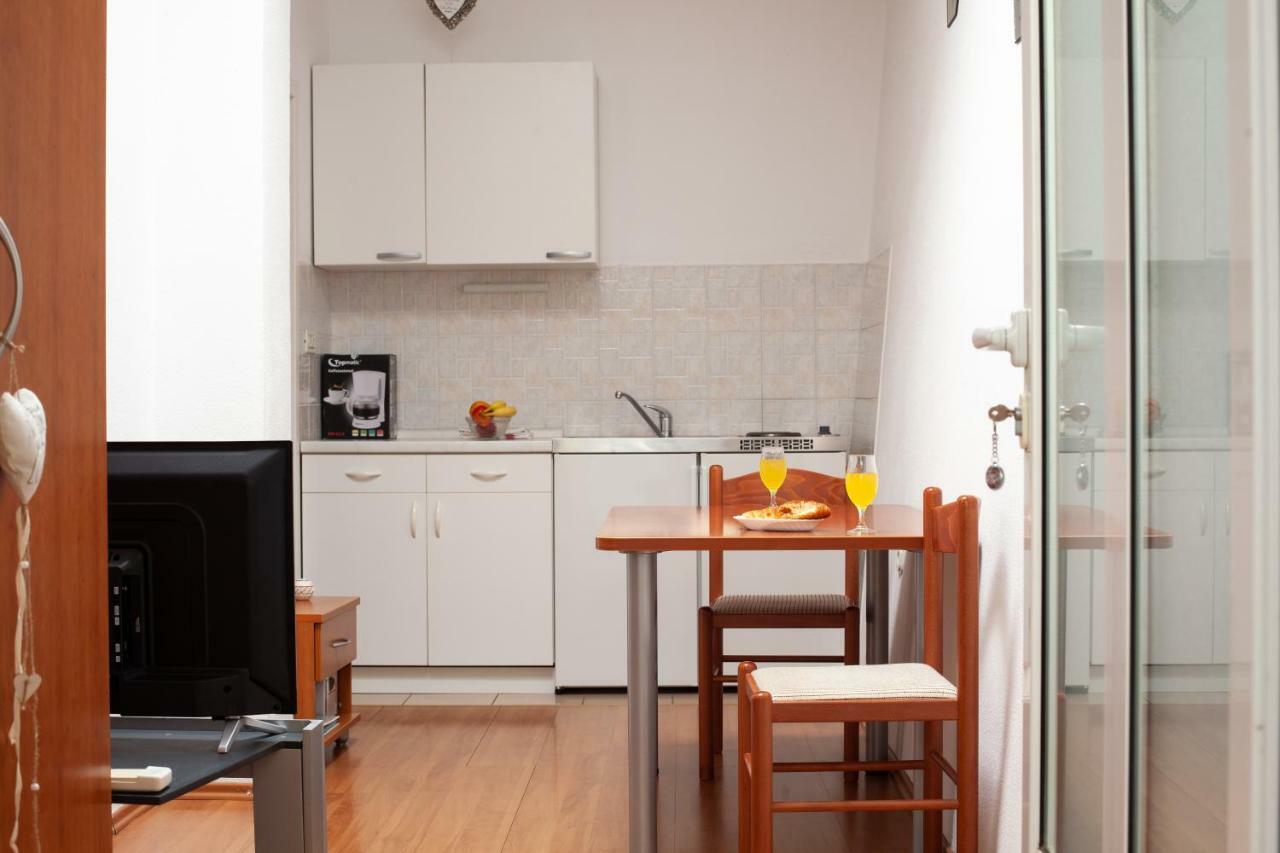 Apartments R Makarska Zewnętrze zdjęcie