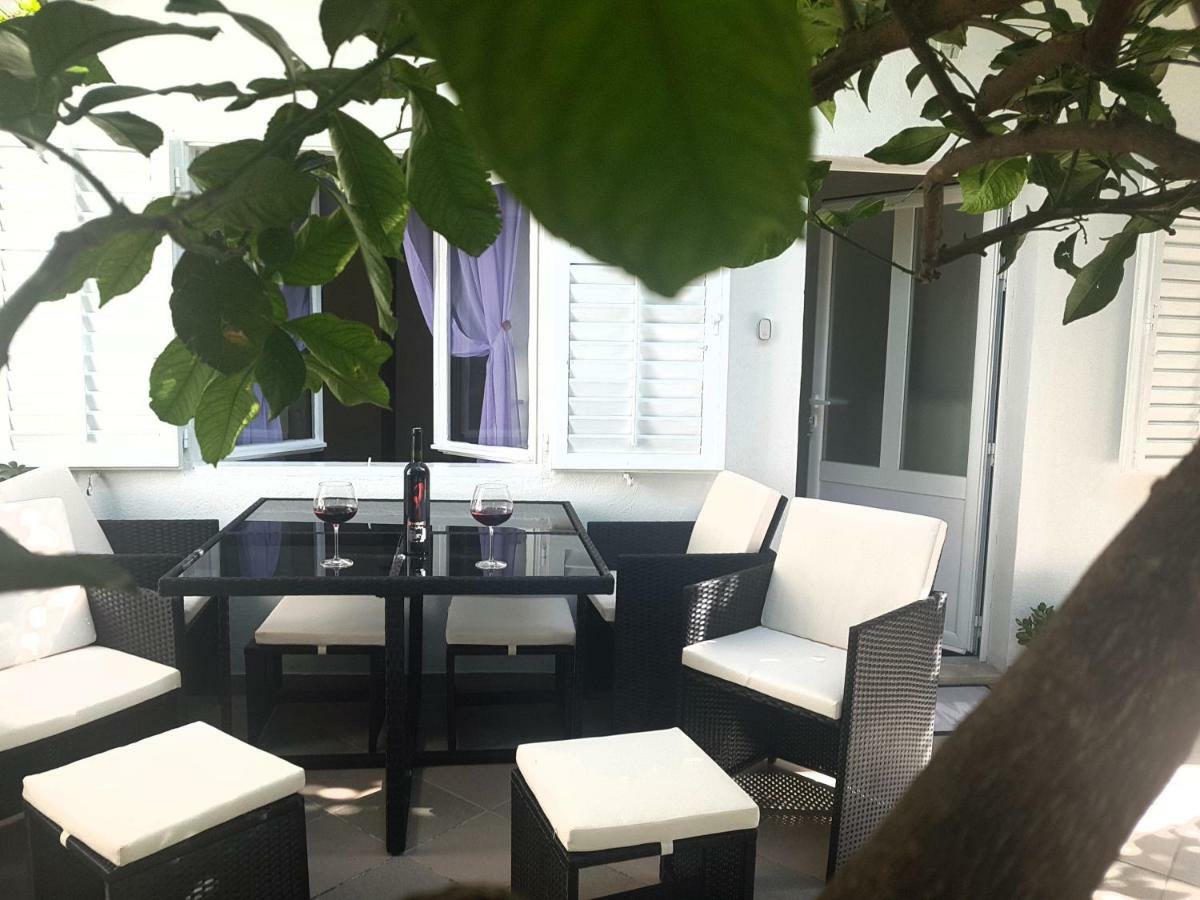 Apartments R Makarska Zewnętrze zdjęcie